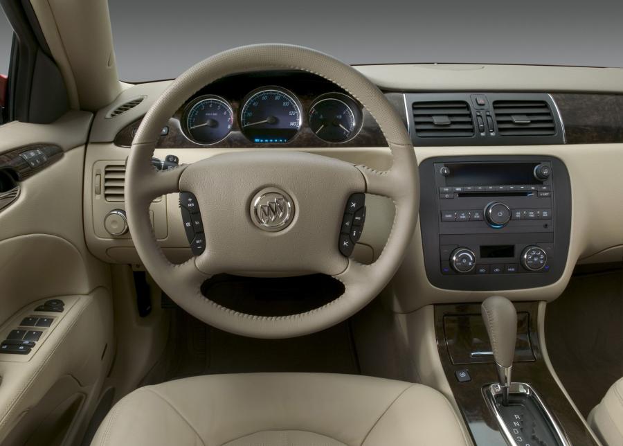  Buick Lucerne 2006 года  (фото 54 из 81)